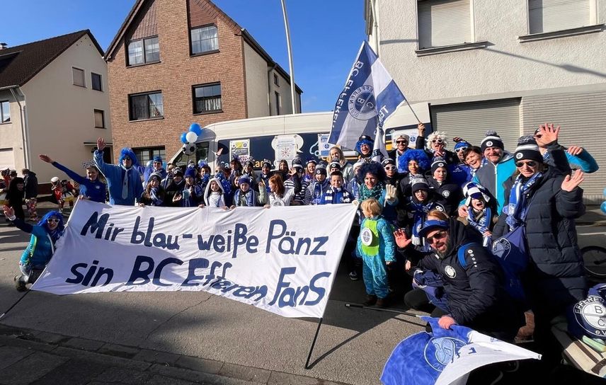 ff906954-2fc5-4869-b6a8-1a7aecf22dab